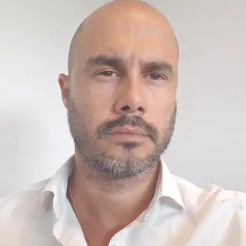 Photograph of Ricardo Mendes